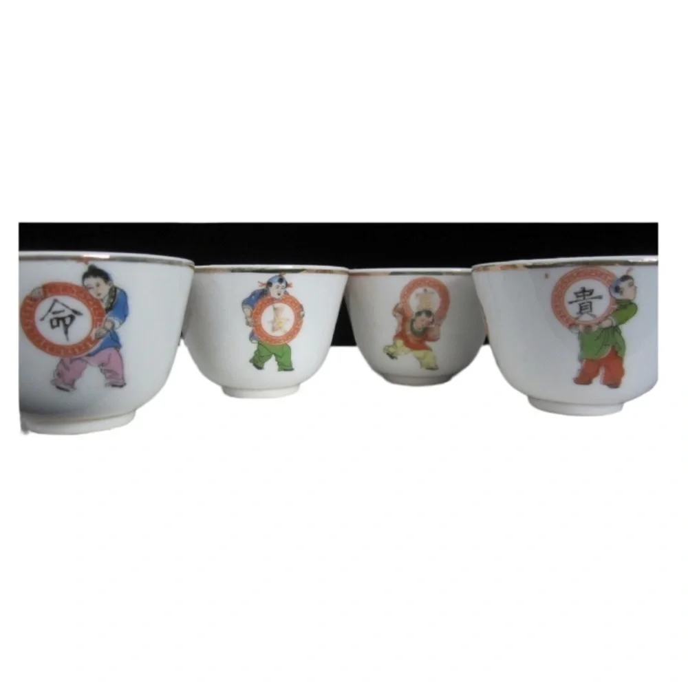 Chinese Teacups Vintage Luo Sen Jian Zhi Gold Trim Porcelain Footed Tea bowls